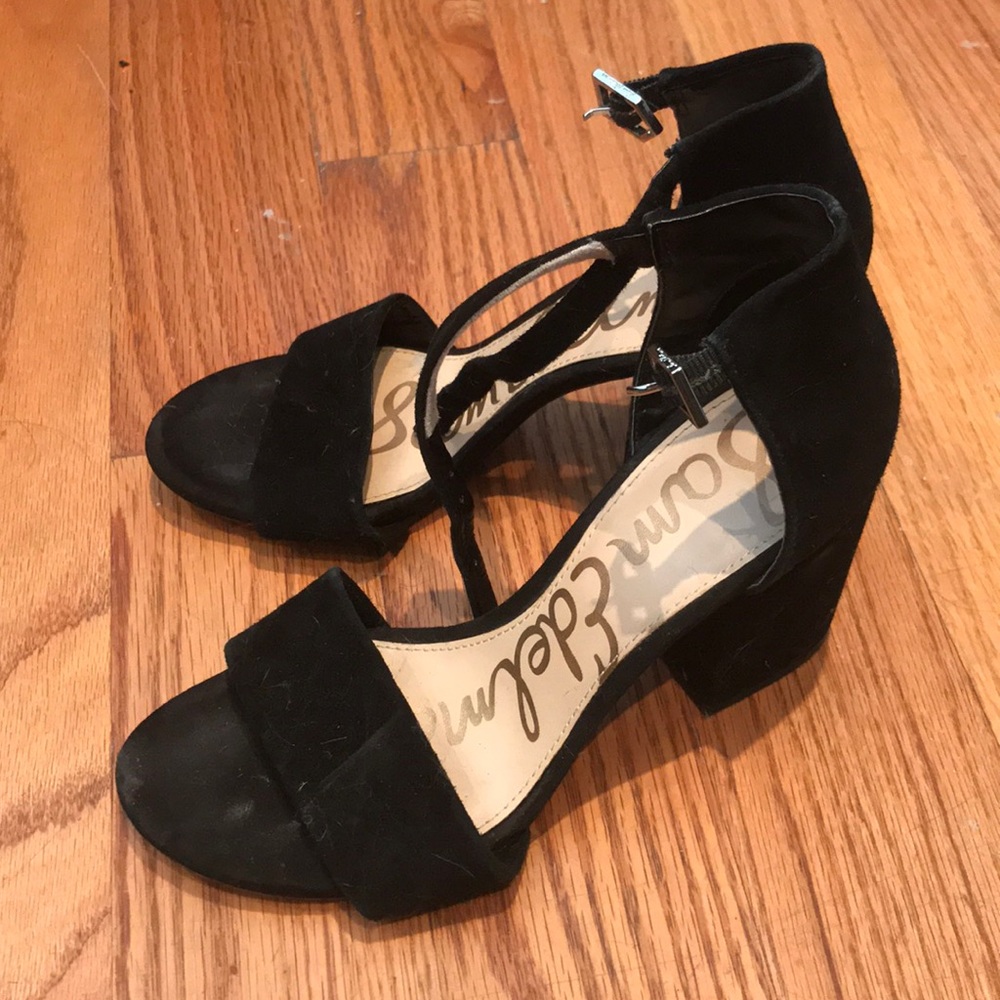 Block heel sandals